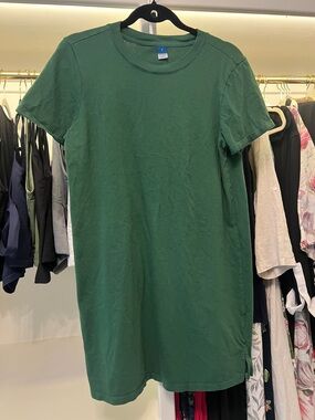 100% cotton green t shirt dress size small old Navy